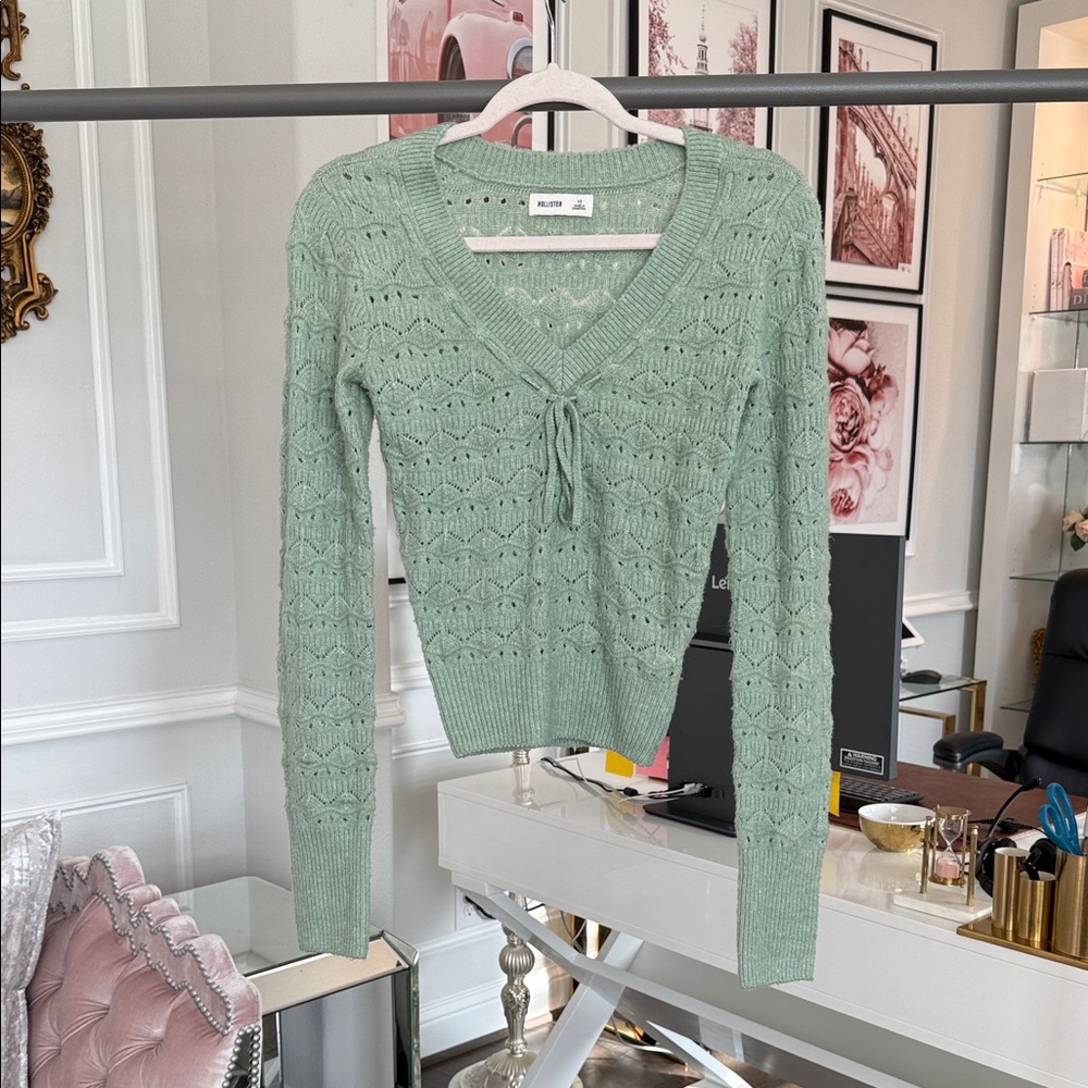 Hollister Green Knit Sweater Top xs